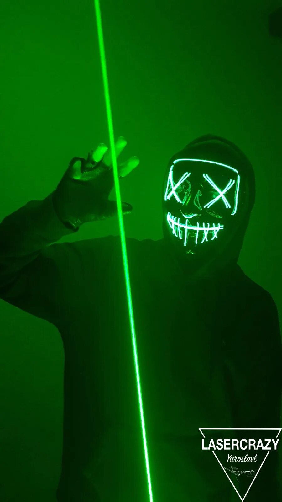 Ярославль ленинградский проспект 123 laserland. Лазерное шоу ярославль архив. Лазерный ярославль. Wow show ярославль. Лазер шоу.