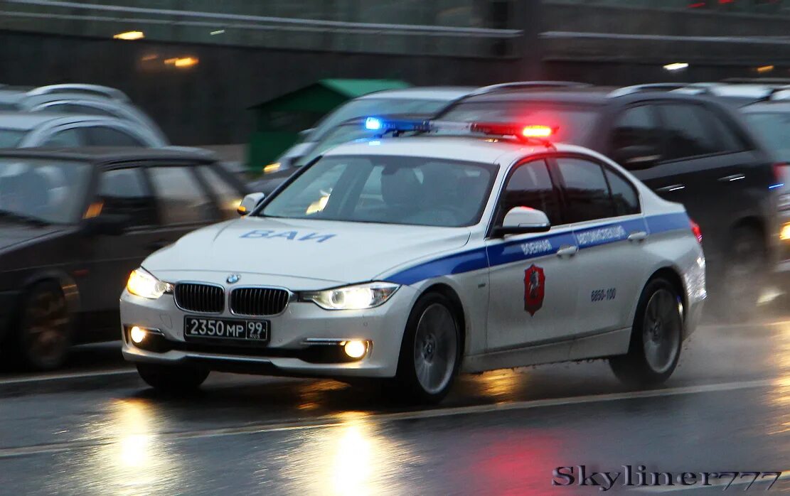 Машина ваи. Bmw ваи. skoda octavia военная автоинспекция. ваи полиция. полицейская машина сопровождения.