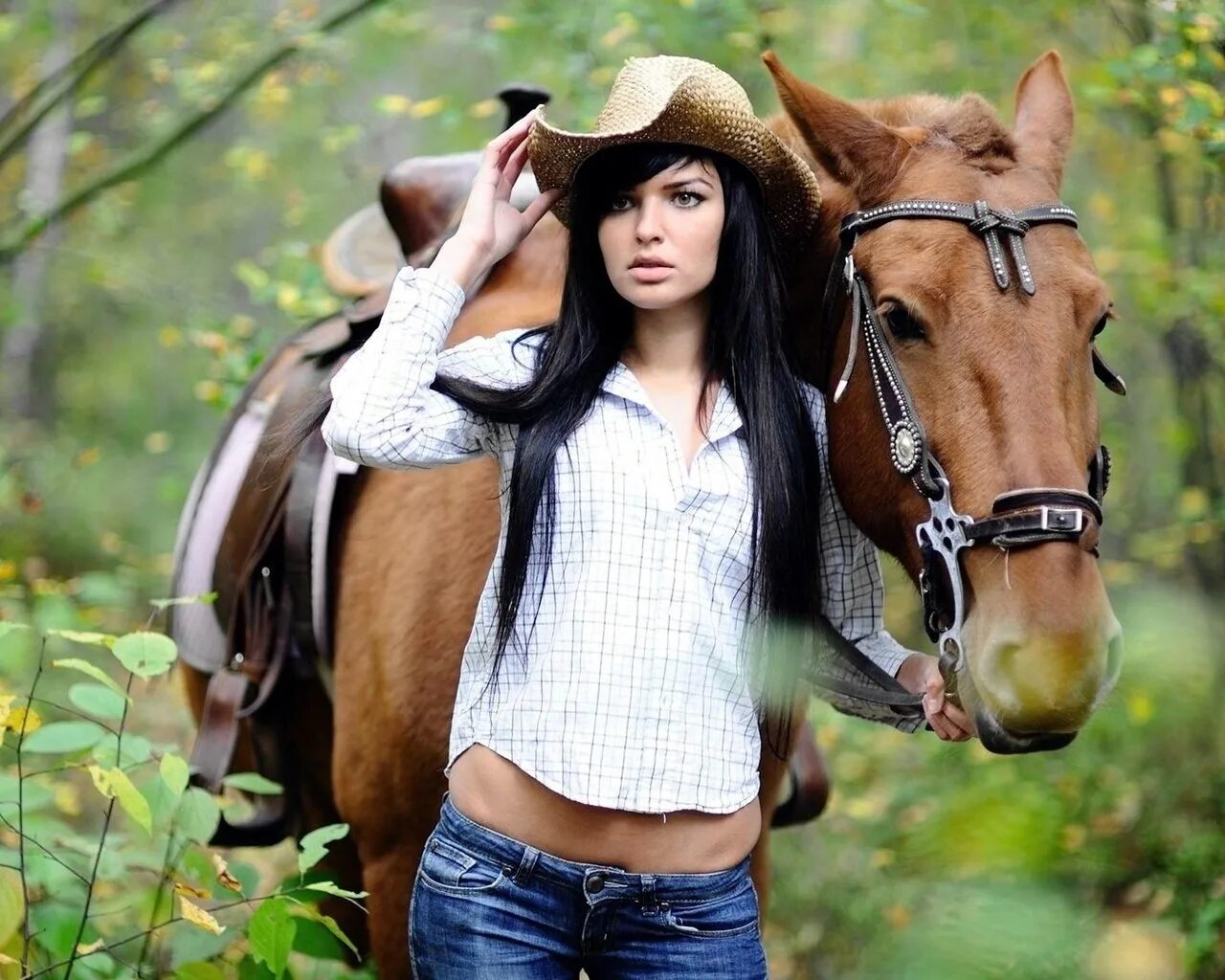 девушки в красивых платьях на лошадях. фотосессия с лошадьми. 124 лошади. 124 лошади. 124 лошади.
