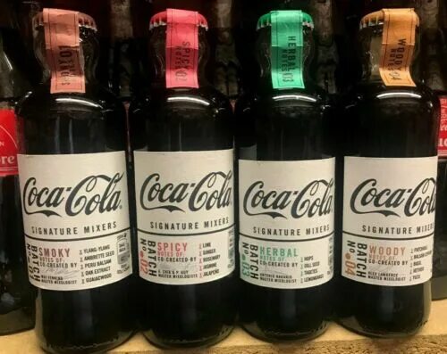 Coca cola signature. Кока кола signature mixers алкоголь. кола смоки. coca-cola signature mixers smoky notes. coca cola signature mixers wildberries.