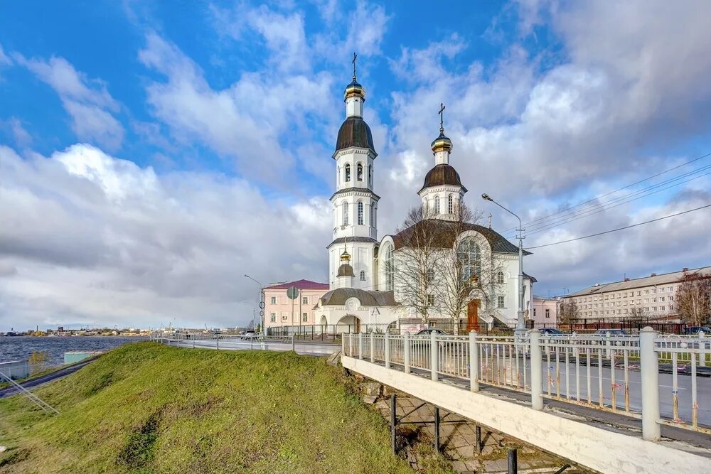 Храм успенской божьей матери в архангельске. Фото церквей архангельска. Архангельск церковь главная. Фото церквей архангельска. Фото церквей архангельска.