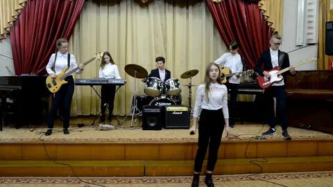 Школа искусств советск