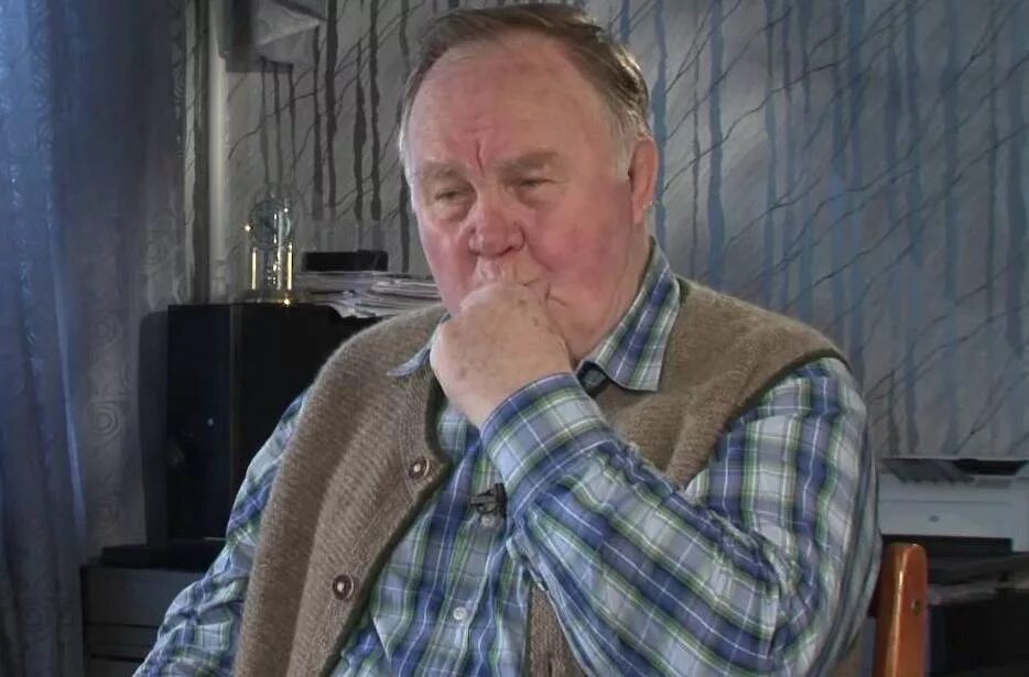 Полторанин михаил никифорович. Полторанин михаил никифорович в молодости. Полторанин михаил никифорович биография. Караулов и полторанин. Михаил полторанин 1990.