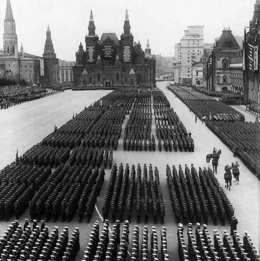 Красная площадь 1941 год