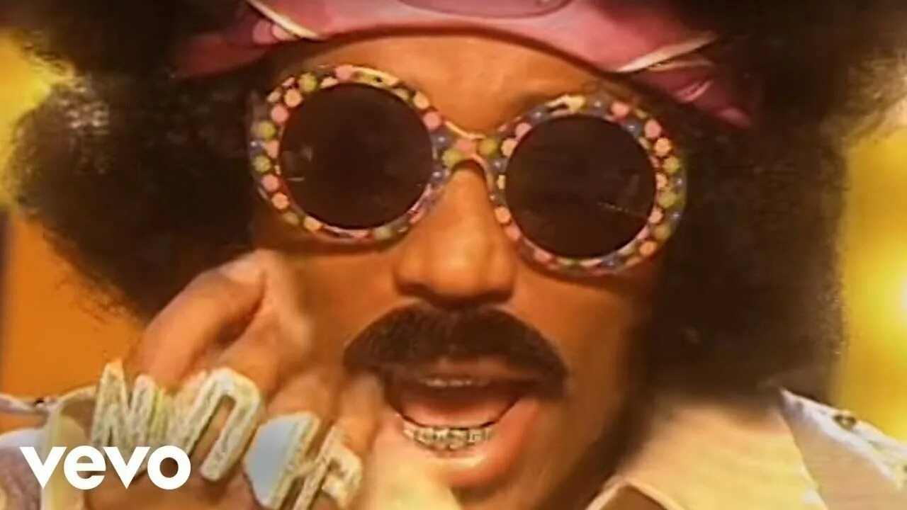 The name is talk it. Мигос walk it talk it. walk it talk it migos feat. drake. migos, drake - walk it talk it. walk it talk it ft. drake (audio) migos.