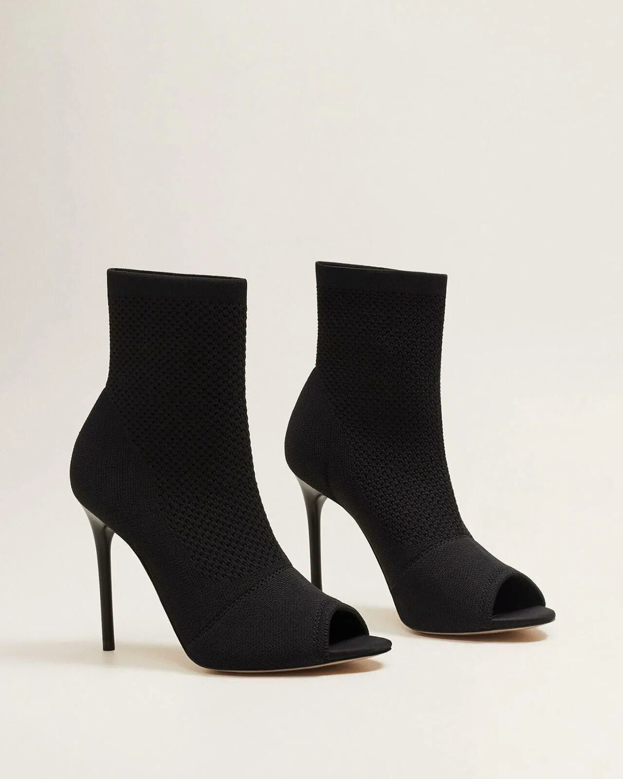 джузеппе занотти ботильоны. ботильоны casadei. ботильоны с открытым носом sergio rossi. ботильоны манго ankle boots. Scarosso ботильоны lucilla.