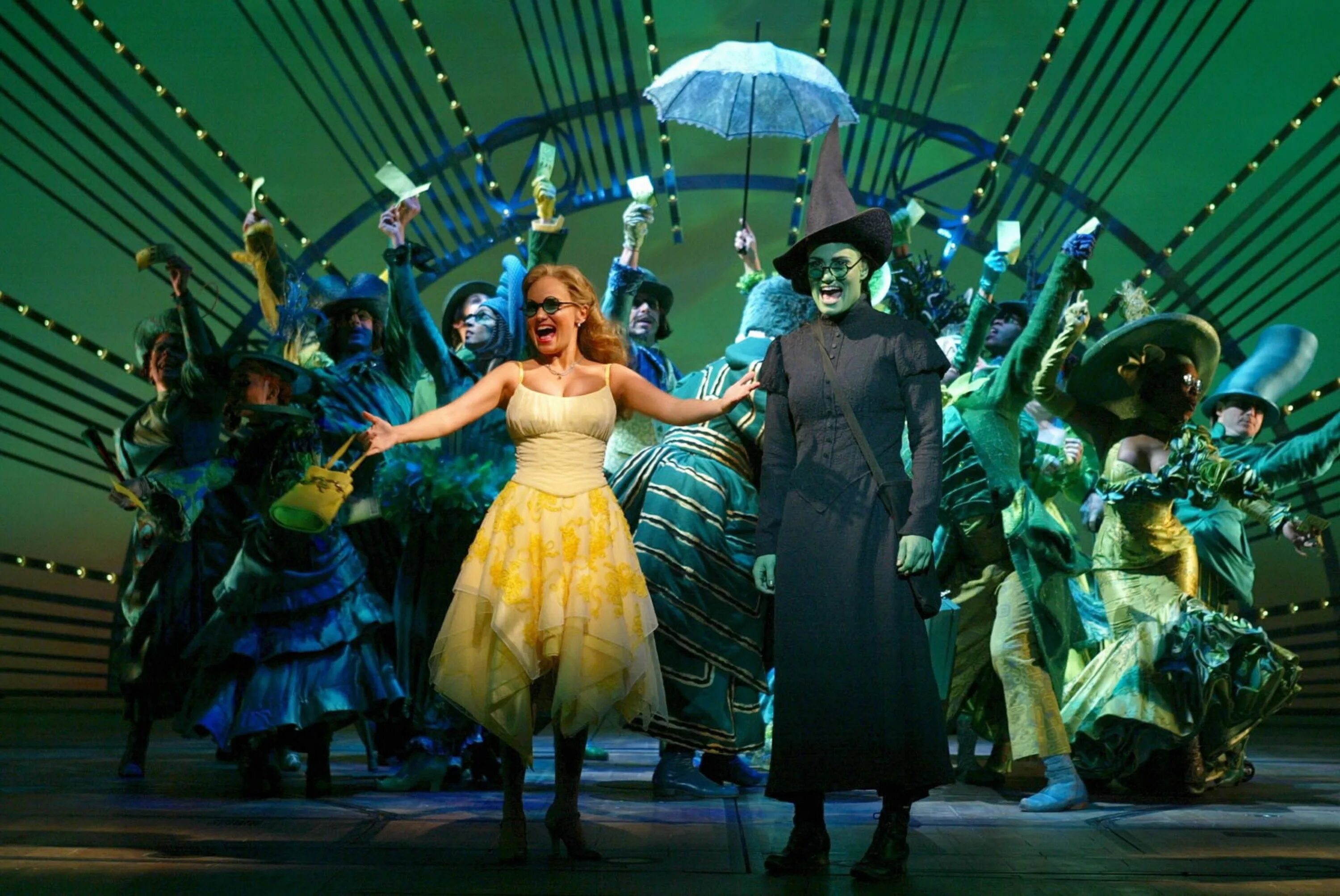 Wicked Idina Menzel. Wicked мюзикл 2003. Идина Мензель 2003 Wicked. Glinda Wicked. Современные музыкальные мюзиклы