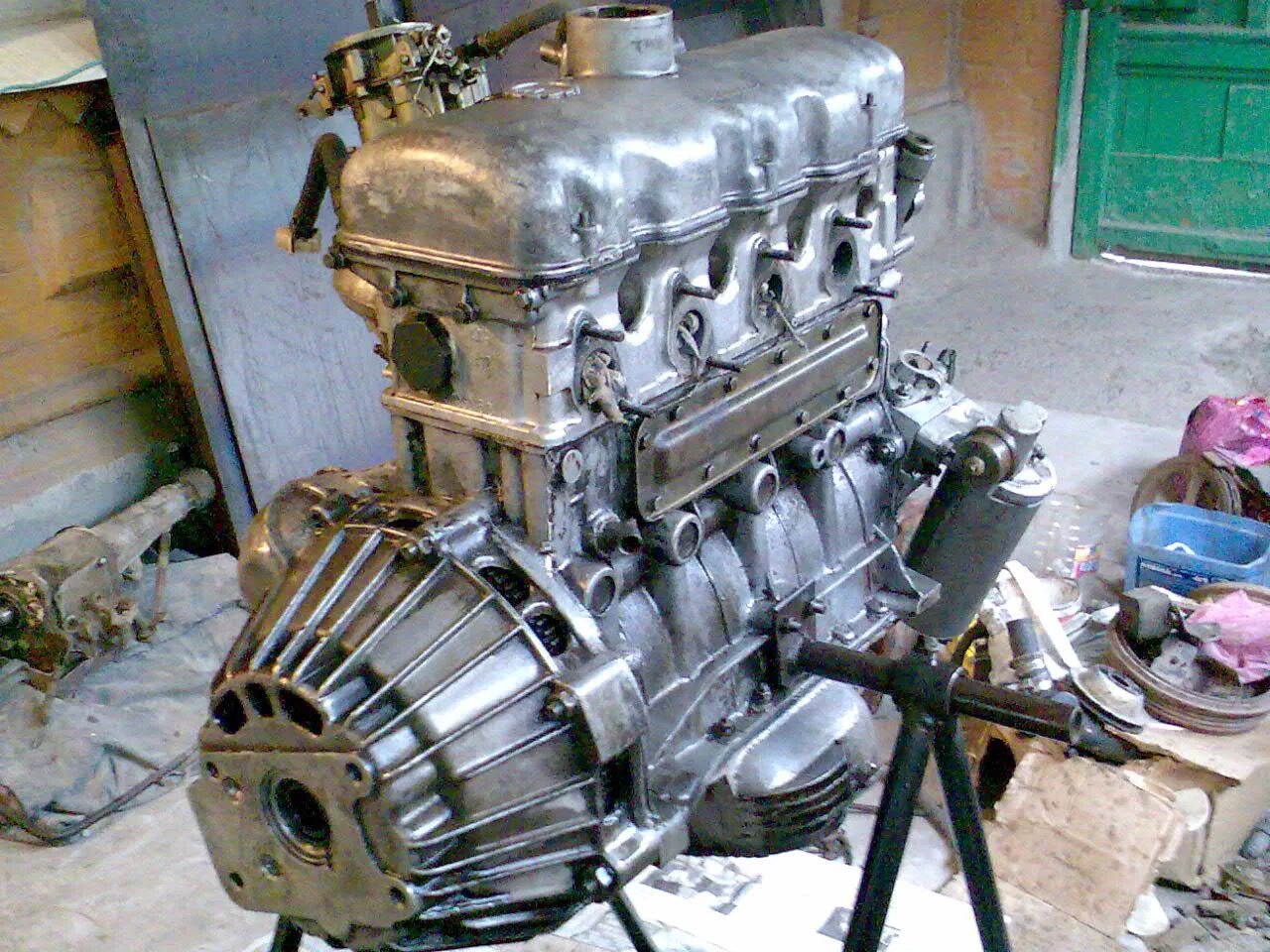 Двигатель Москвич 412. ИЖ 412 двигатель. Мотор УМЗ 412. ДВС УМЗ Москвич 412.