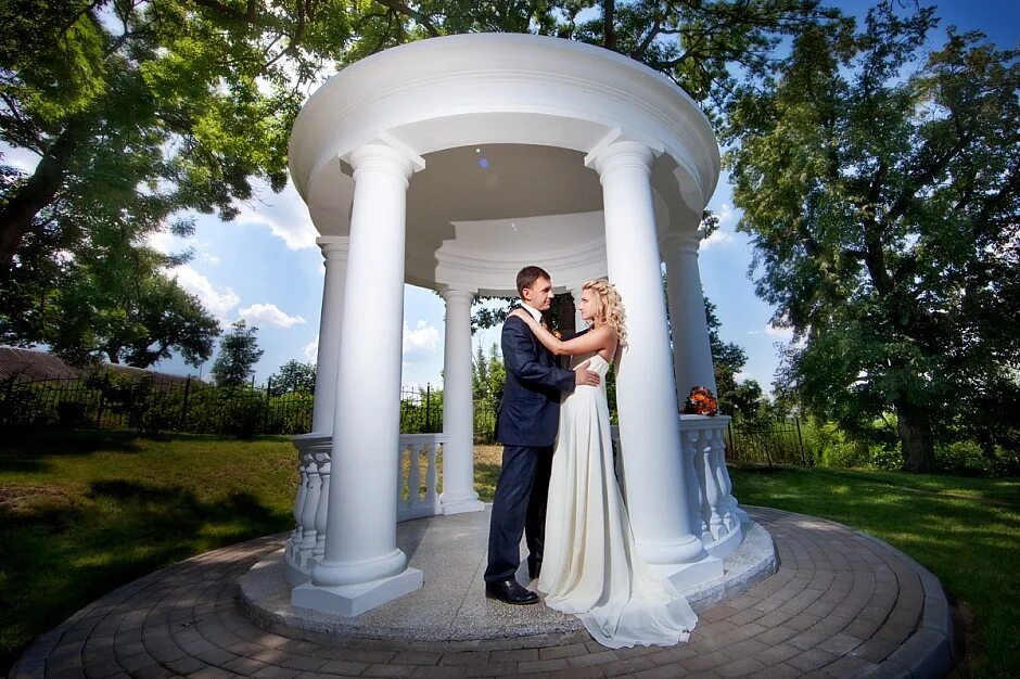 усадьба веневитинова свадебная фотосессия. кристина суханова воронеж. кристина суханова воронеж. вязов максим воронеж свадьба. свадебный мостик воронеж.