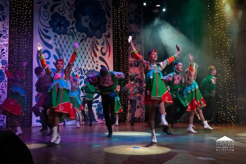 студенческий кинофестиваль в петербурге. дк горького грэс мыски. гцк мыски. гцк мыски. гцк мыски.