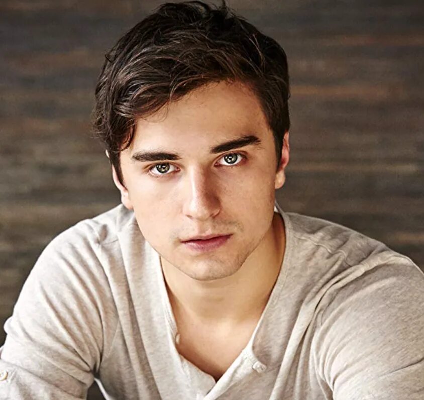 Алекс о’локлин. Алекс блэк фокусник. Алекс о лахлан гавайи 5. Алекс о’локлин гавайи 5-0. Alex 0.