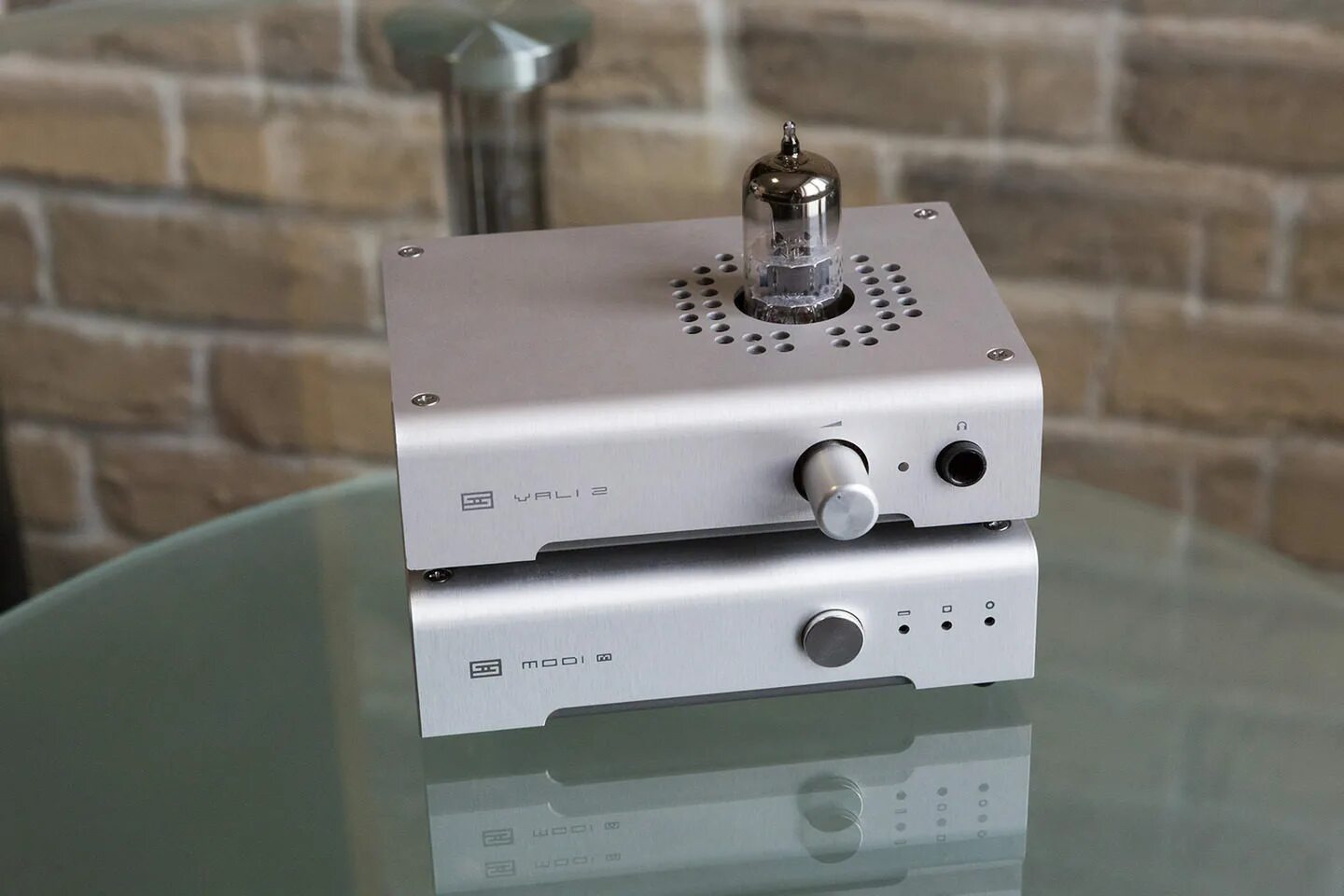 Schiit modi 3 доработка. Schiit modi. Цап schiit modi multibit. Schiit modi multibit. Schiit modi multibit.