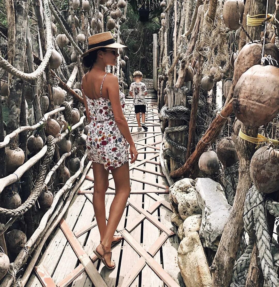 Руденко понарошку мари. Ирена понарошку. Понарошки. Мари краймбрери леопард. Руденко понарошку мари.