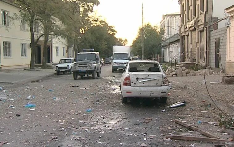 Взрыв на улице Пархоменко в Махачкале. Теракт на Пархоменко в Махачкале. Махачкала террористы