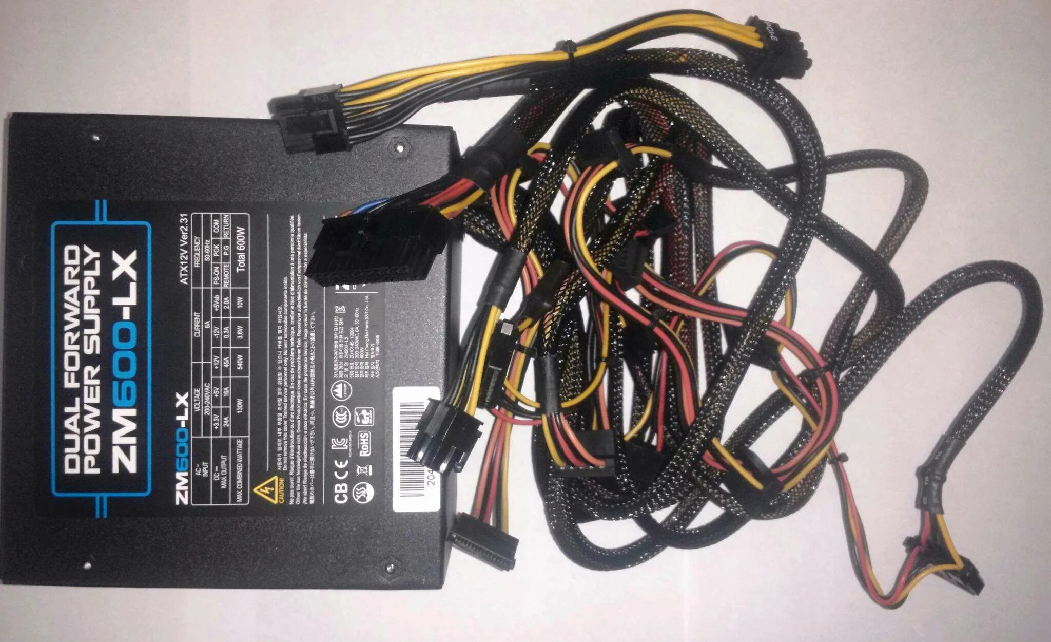 Zalman zm600 lx. Zm600-lx 600w. zalman 600w zm600-lx. блок питания zalman 600w. zalman zm700-lx.