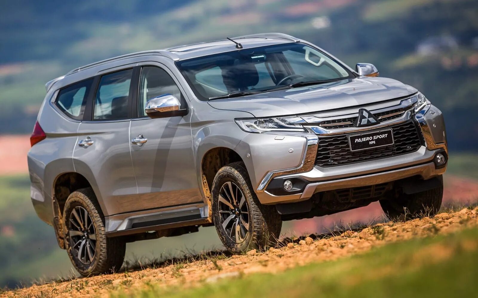 Новинки в шд. Мицубиси Паджеро спорт 2020. Паджеро спорт 2022. Новый Mitsubishi Pajero Sport. Новый Mitsubishi Pajero Sport 2020.