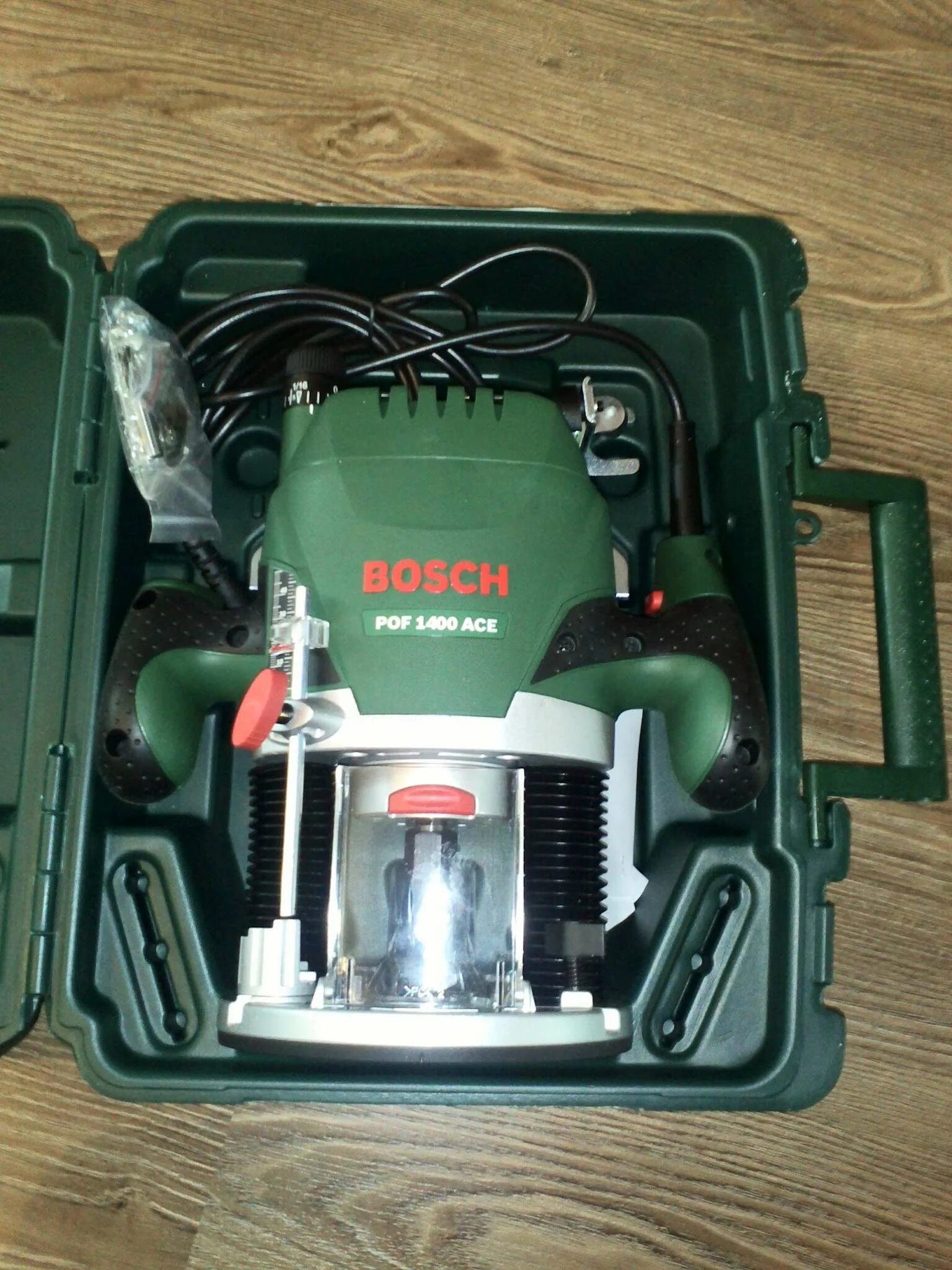 Bosch POF 1400 Ace. Фрейзер Bosch POF 1400 Ace. Фрезер Bosch POF 1500 Ace. Bosch POF 1300 Ace.