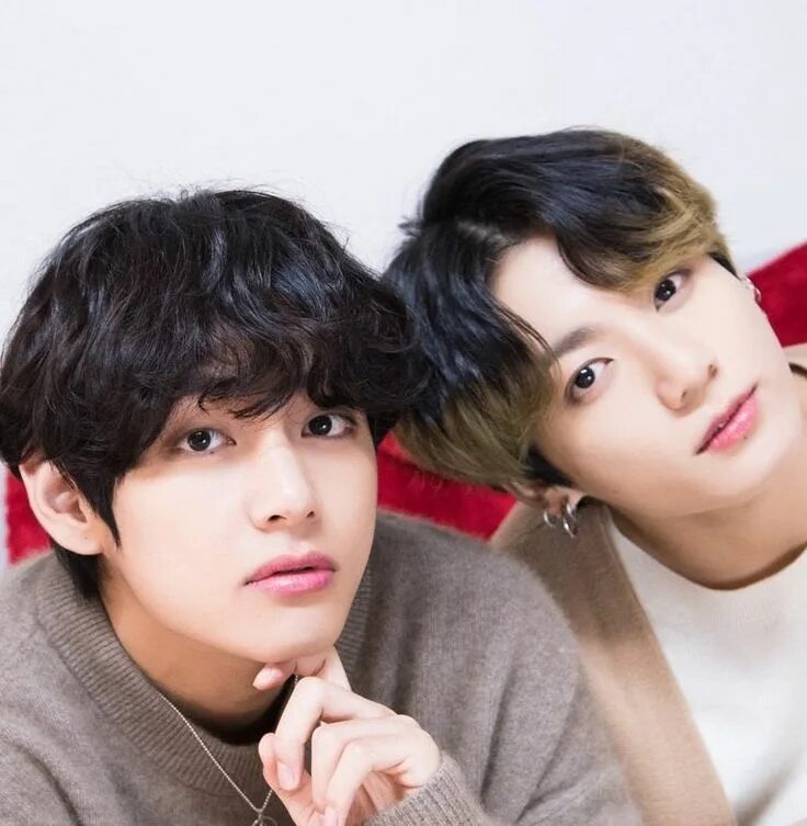 BTS 2020 Чонгук Тэхен. БТС 2020 Vkook. ВТС корейская группа Вигуки. БТС 2021 Чонгук и Тэхен.