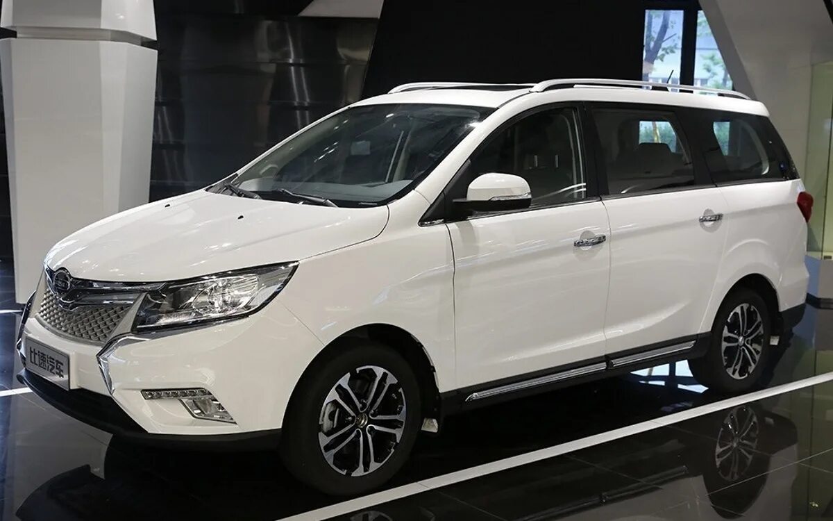 Китайский минивэн MPV. Китайский компактвэны 2021. BAIC Group минивэн. Китайские микроавтобусы BAIC.