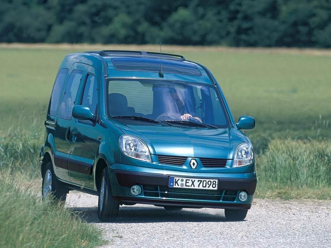 Renault kangoo дизель. Рено Кангу 1. Renault Kangoo 1.5 DCI. Рено Кангу 1.4. Renault Kangoo 2004 1.4.