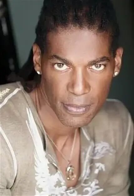 Лавиа манчестер сити. Romeo williams. Американские гладиаторы. Romeo williams. Romeo williams.