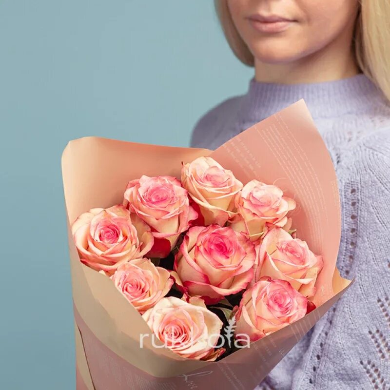 Сборный букет белое облако. Букет роз с гипсофилой. Розы рубцовск. Розы рубцовск. Розы рубцовск.