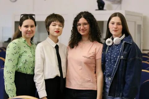 Студентка факультету