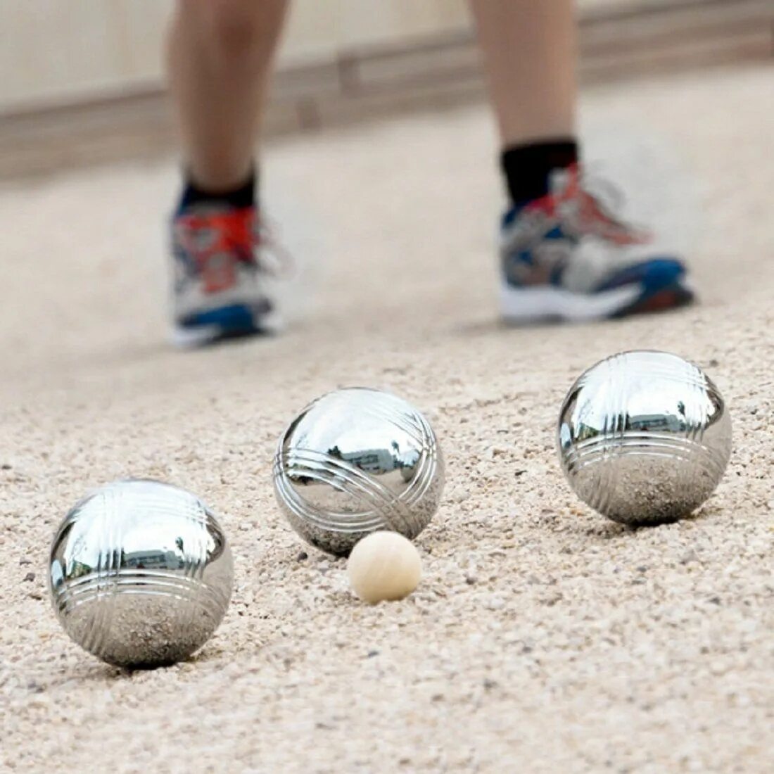 Как называется игра с мячиком. Петанк бали. игра de petanque. петанк лемар. петанк мяч.