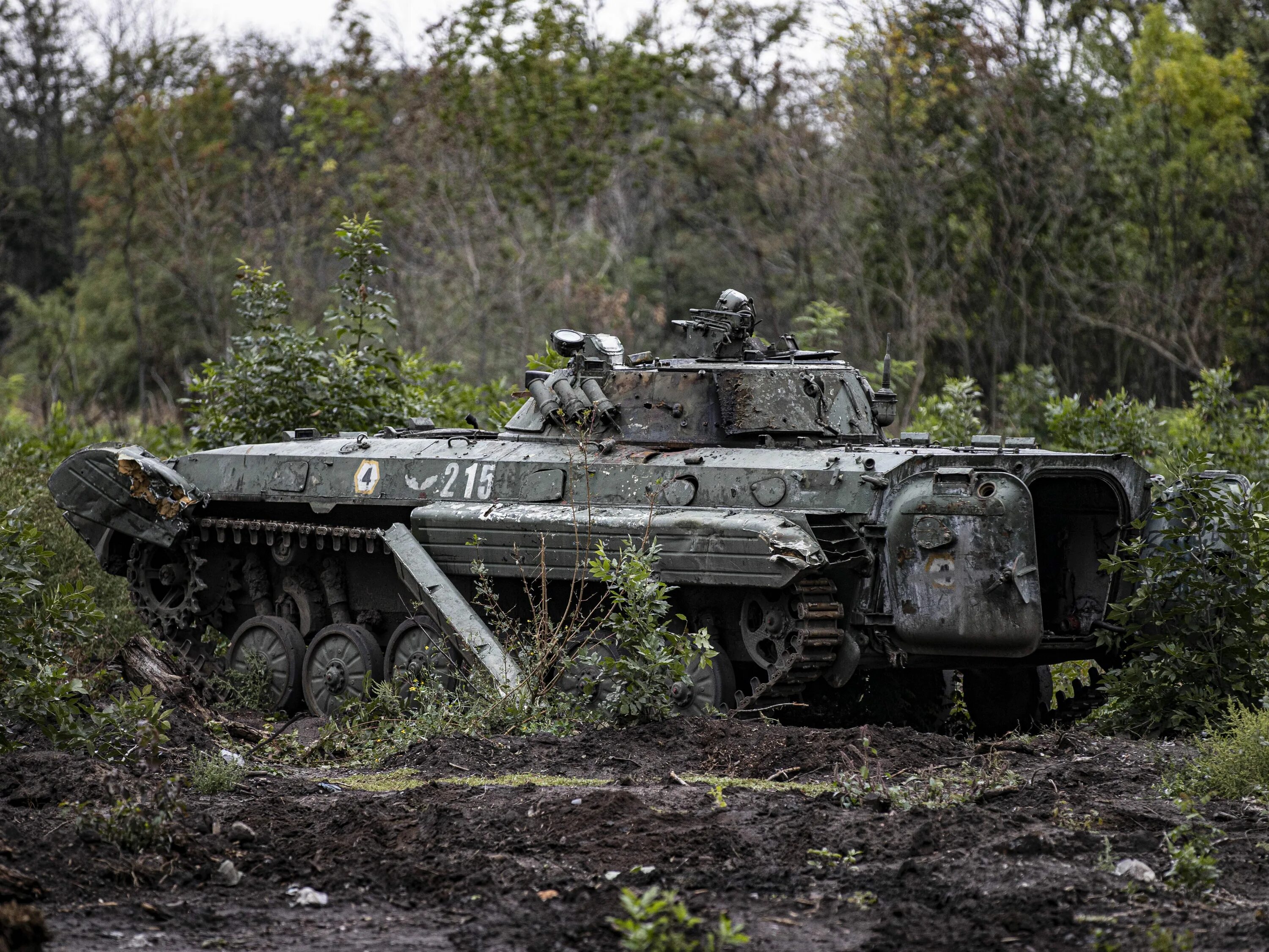 Изюм боевые действия сегодня. Украинские войска в изюме. Бои в изюме 2022. Изюм блокпост. Изюм боевые действия сегодня.