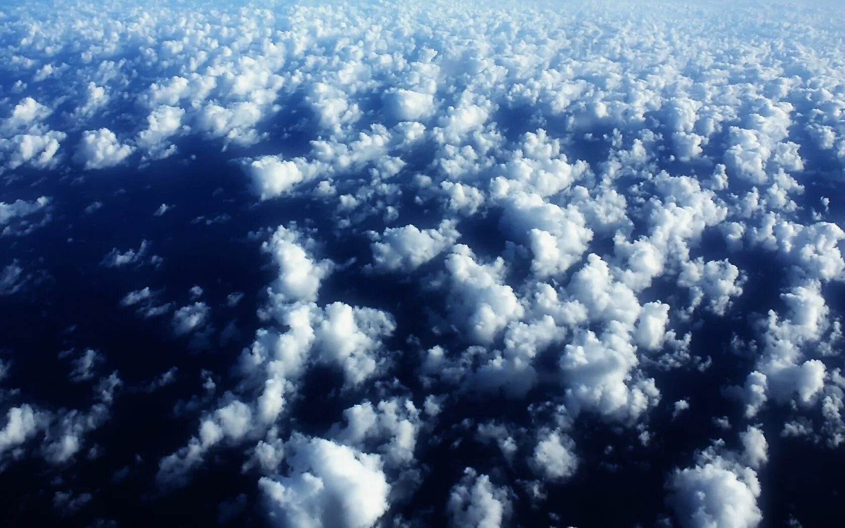 Cloud desktops. Облака. Небо вид сверху. Облака сверху. Тучи сверху.