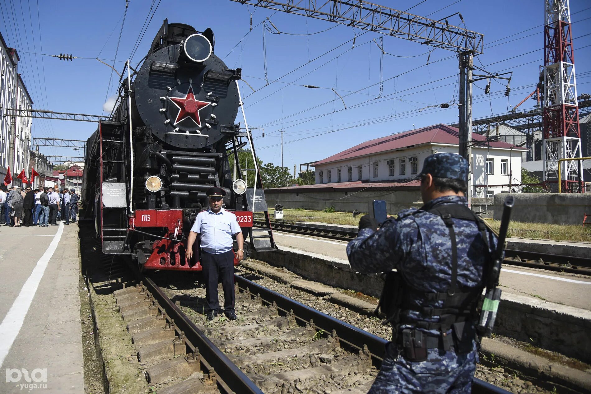 Поезд дружбы что это. Поезд дружбы. Поезд дружбы 2014. Поезд дружбы в Крым. Железная дорога Дружба.