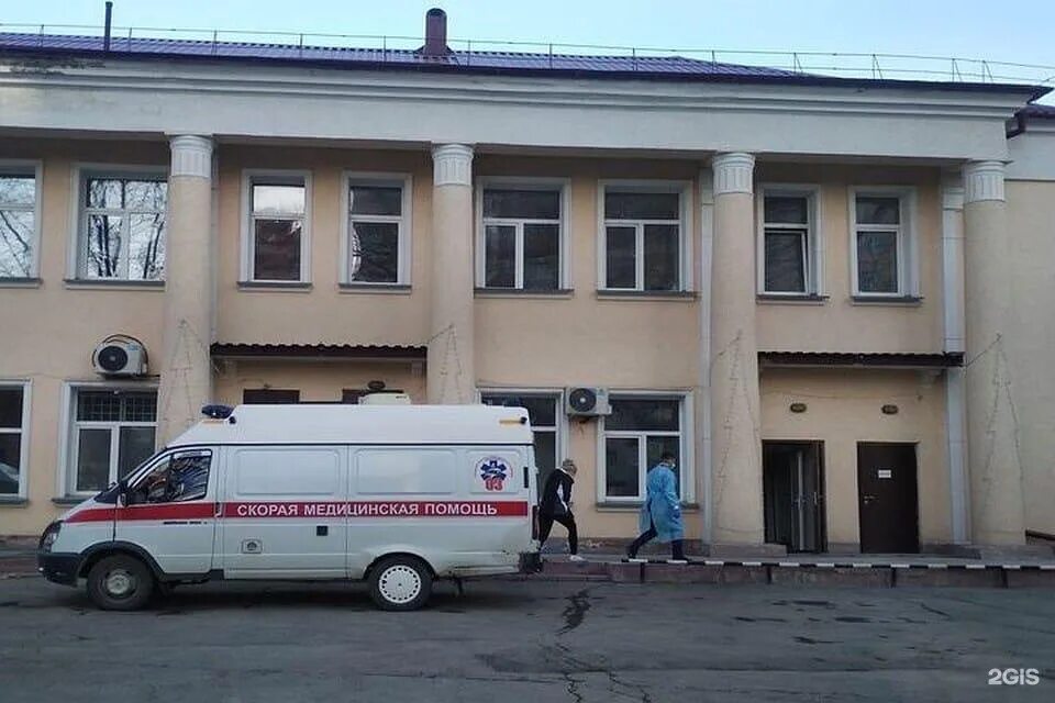 Шамшиных 40 новосибирск инфекционная больница. Инфекционная больница №1 новосибирск. 1 инфекционная больница новосибирск. Инфекционная больница новосибирск семьи шамшиных. Новосибирская инфекционная больница.
