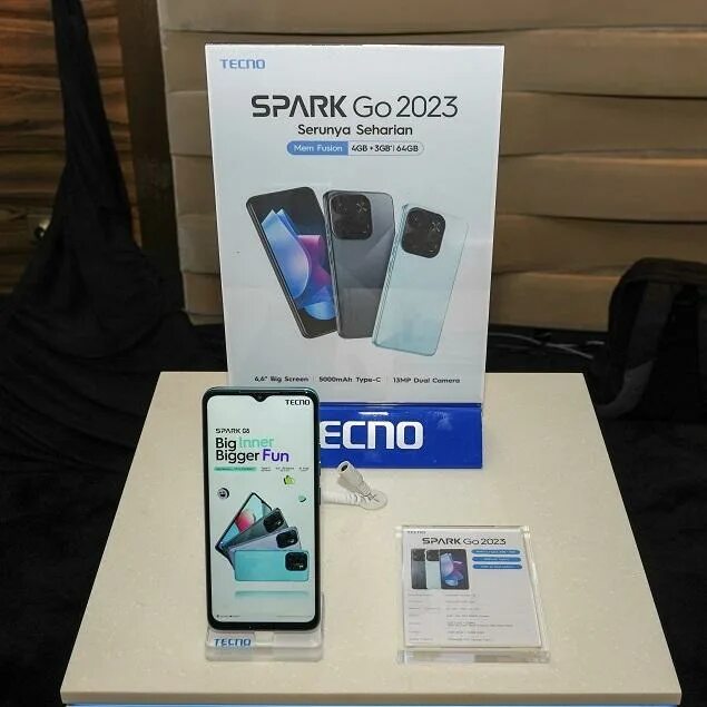 Телефон tecno go 2023. Spark go 2023. Techno Spark go 2023. Tеспо Spark go 2023 n Tecno Spark. Техно Спарк гоу 2023 характеристики.