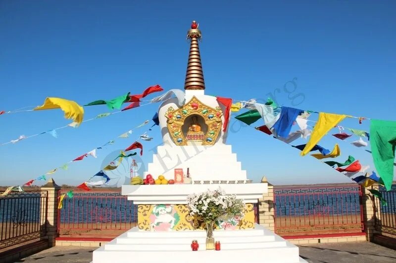 Администрация яшкуля калмыкия. Поселок яшкуль республика калмыкия. Гашун. Калмыкия яшкульский. Калмыкия яшкульский.