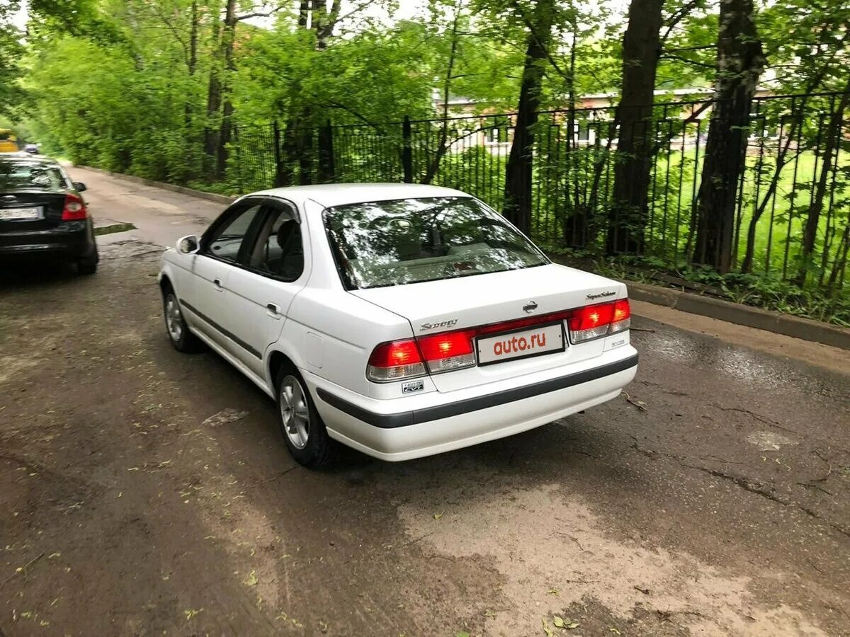 Ниссан санни годы выпуска. Nissan Sunny b15. Ниссан Санни b15. Ниссан Санни в15 белый. Nissan Sunny b120.