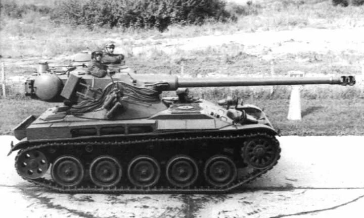 Amx 13 оборудование. Amx 13 105. амх 13 105мм. amx 105 am 50. амх 13 120.