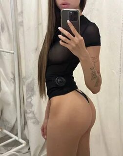 Девушка Паши Сникерса фотку выложила. image.png.e4cb8cf63b6f1c069ed45234f0f...