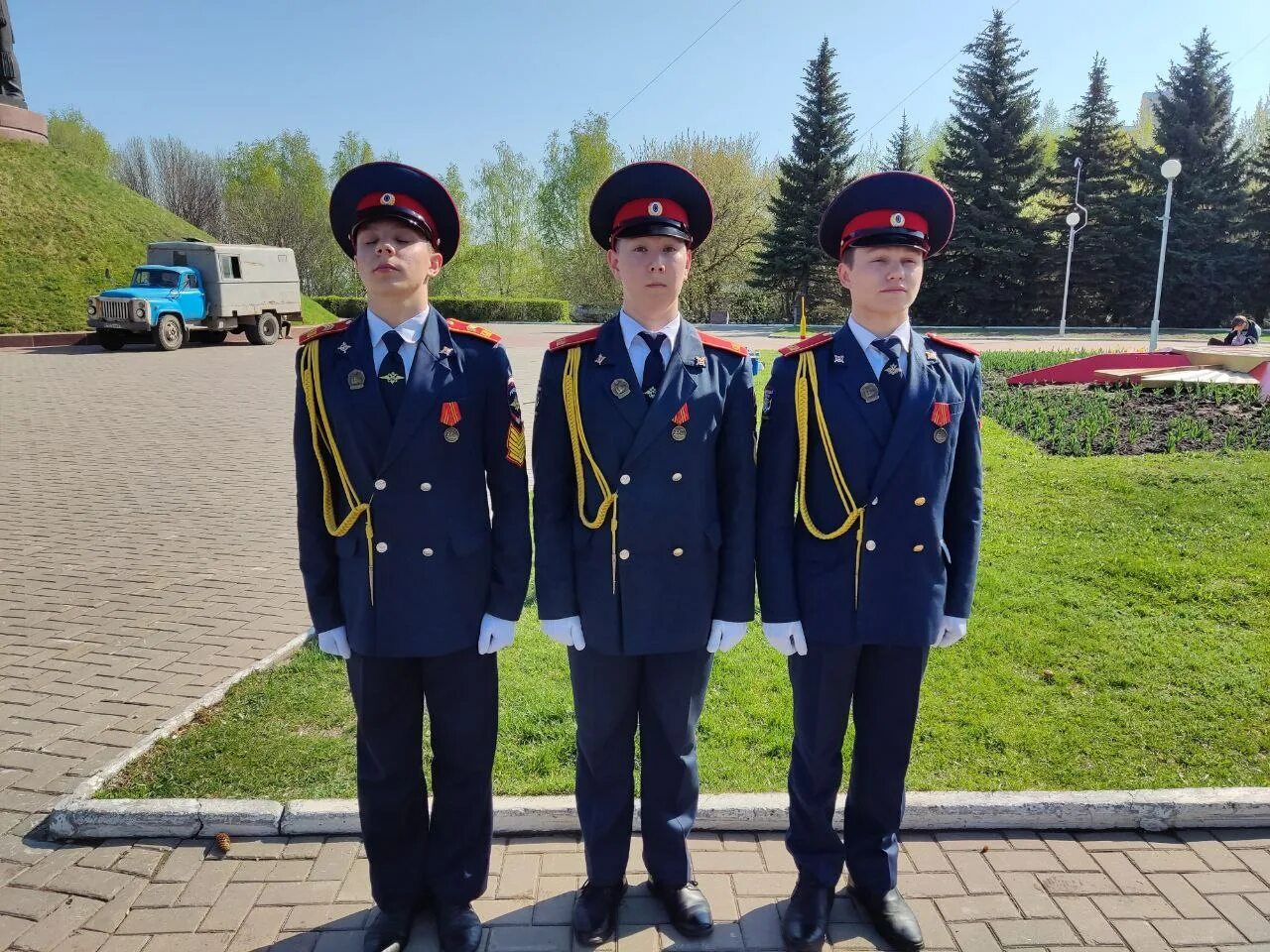 Роман караулов чебоксары. Караулов роман сергеевич чебоксары. Начальник караула в части. Караулов роман сергеевич чувашия. Караулов чебоксары.