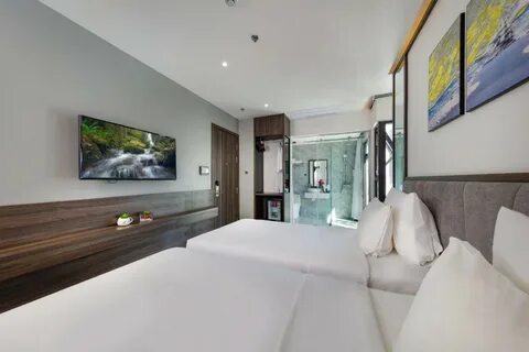 Ivy hotel