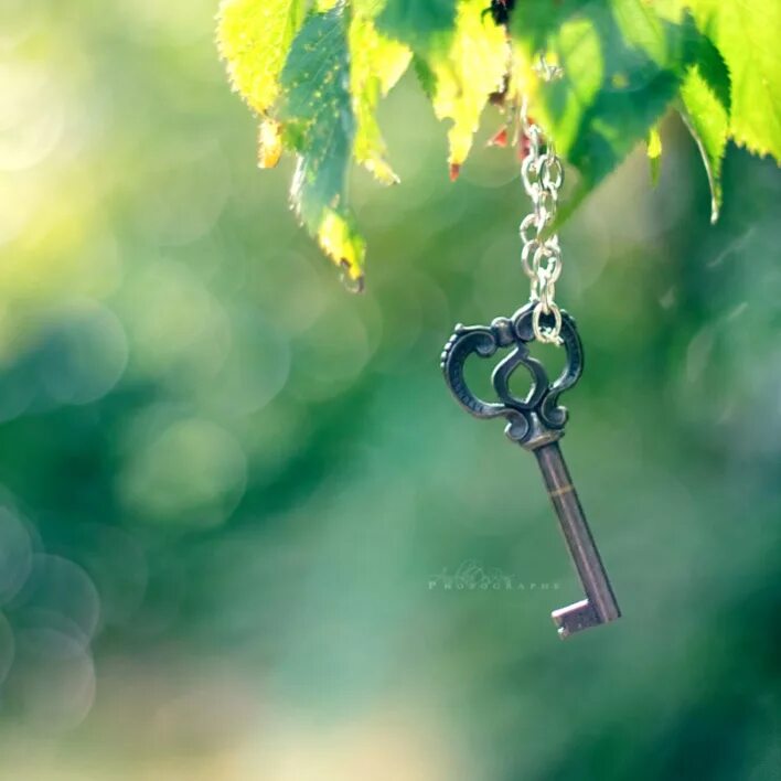 You re the key