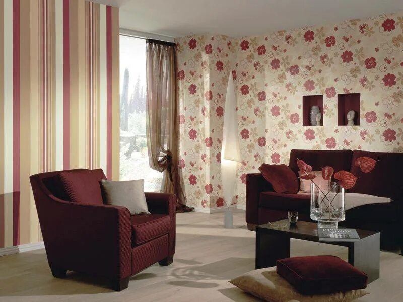 Как сочетать обои. Как сочетать обои. Комбинирование обоев в гостиной. Стильные обои для гостиной. Как сочетать обои.