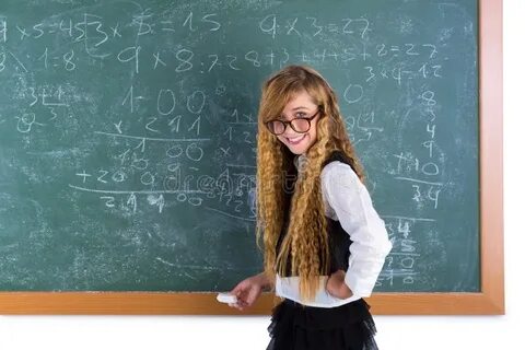 Ученике одноклассницу