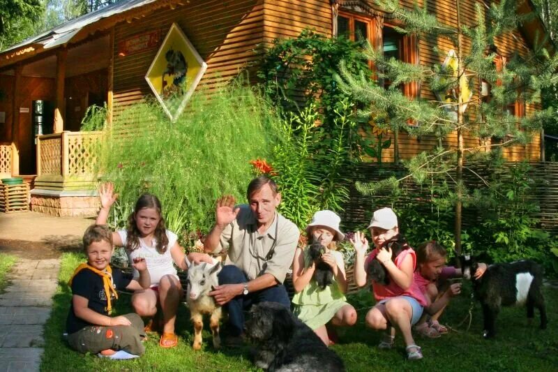 Городские лагеря клин. Лагерь дол Орленок Клин. Лагерь Орленок Подмосковье. Орлёнок детский лагерь Подмосковье. Детский оздоровительный лагерь Орленок Клин.