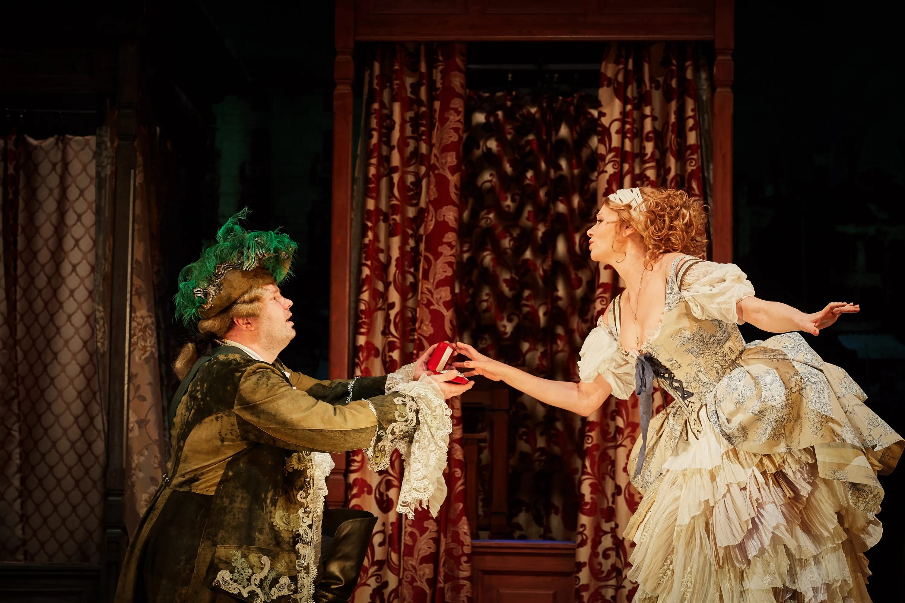 трактирщица спектакль с ардовой. спектакль мушкетеры рамт. кукфо пиковая дама. театральный столик. спектакль идиот театр моссовета.