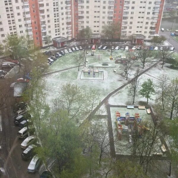 Двор 17