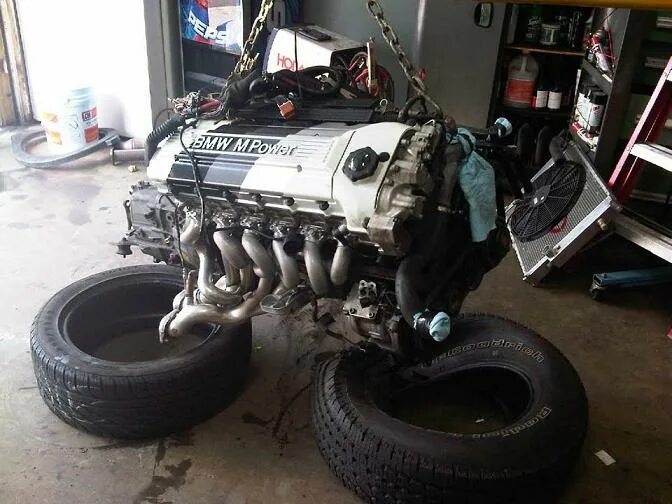 Мотор s50b32. Bmw s50b32. Двигатель s62b50. Мотор s50b32. Двигатель бмв s50b30.