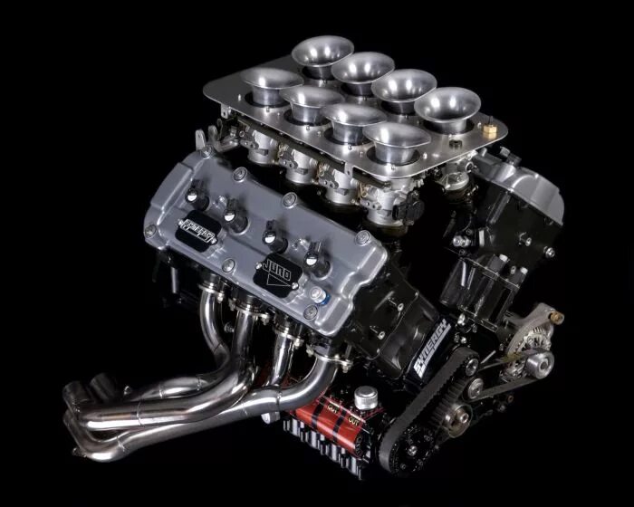 V8 dohc. Мотор хаябуса v8. двигатель v8. v8 engine. dohc diesel v8.