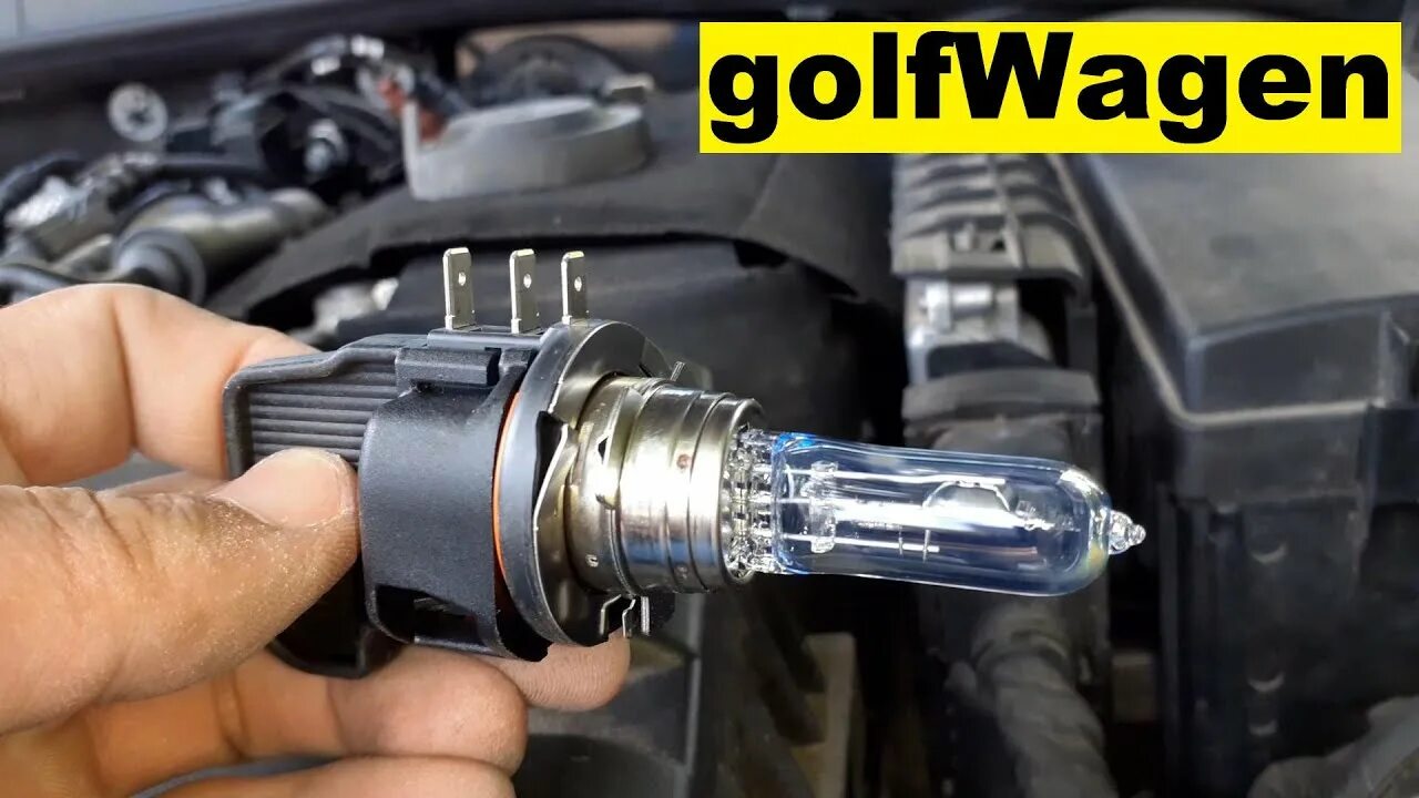 Патрон лампочки ближнего света фары volkswagen golf 6. Лампочки ближний свет фольксваген гольф плюс 2006 года. Поменять лампочку в гольфе. Патрон на лампочку ближнего света на фольксваген гольф 6. Vw гольф 3 лампы ближнего света.