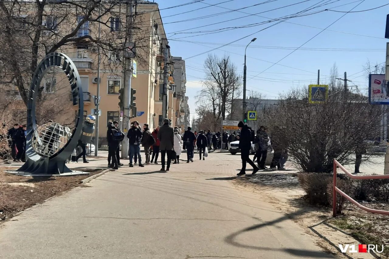 стадион education city в катаре. дтп в коврове на комсомольской с авто рено 21. 03 2022 г. стадионы в катаре к 2022. 03 2022 г.