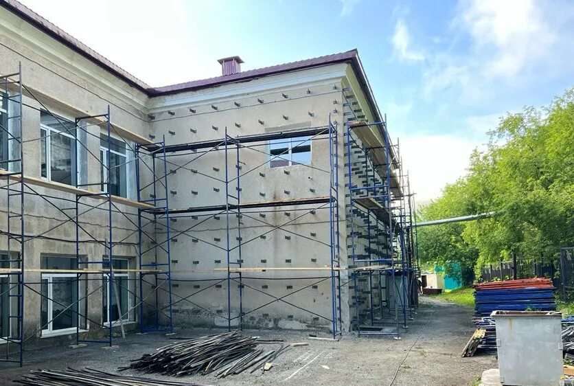 Школа 14 Петропавловск-Камчатский. Ремонт фасада здания. Фасады отремонтированных школ. Ремонт в учреждении.